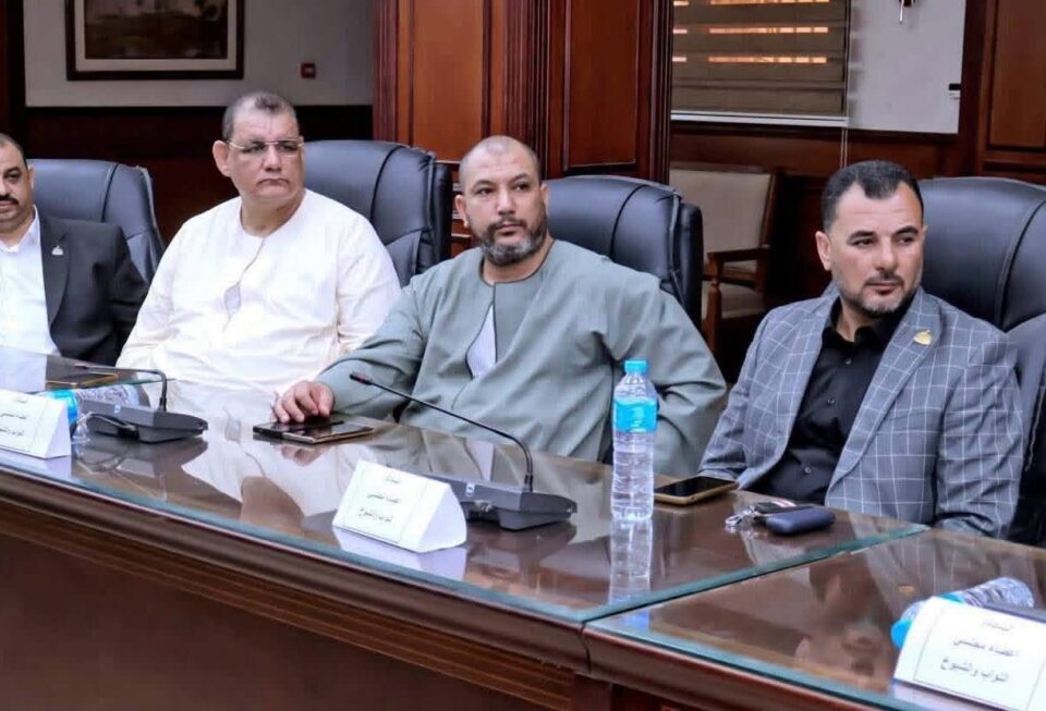 النائب مصطفي أبو دومة
